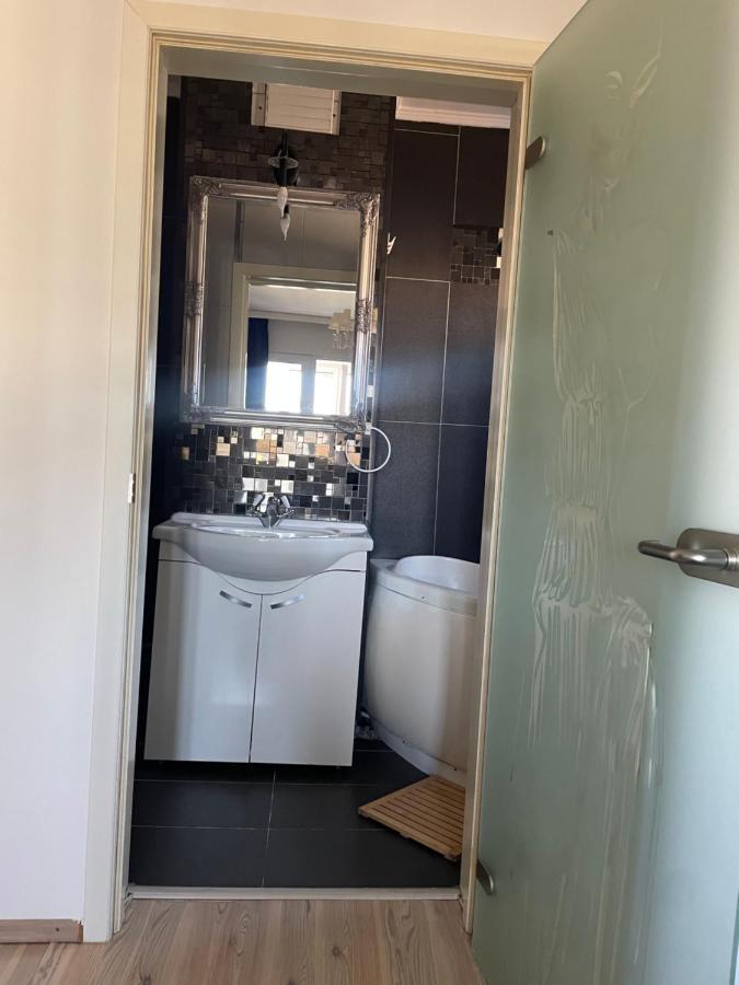 Апартаменты Apartament Cu 3 Dormitoare Jolie.M Галац Экстерьер фото