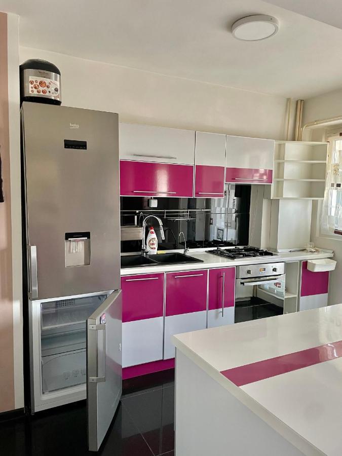Апартаменты Apartament Cu 3 Dormitoare Jolie.M Галац Экстерьер фото